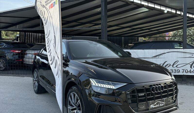 
								Audi Q8 50TDI 3.0 286cv S-LINE tua a 599€ full									
