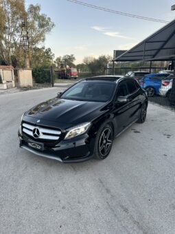 
										Mercedes GLA 220D AMG premium full									