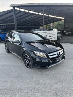 
										Mercedes GLA 220D AMG premium full									