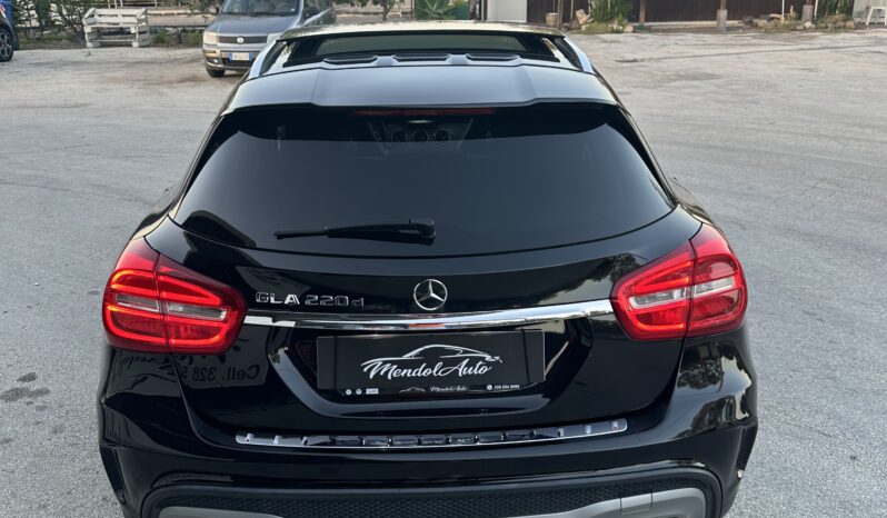 
								Mercedes GLA 220D AMG premium full									