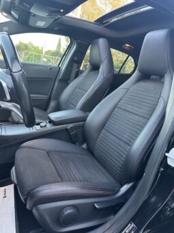 
										Mercedes GLA 220D AMG premium full									
