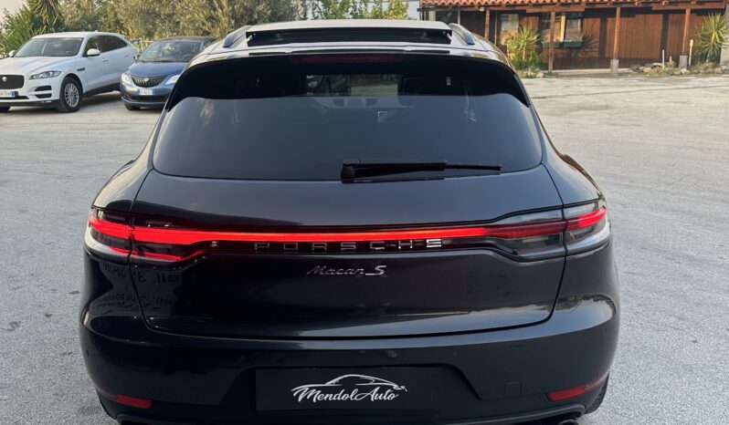 
								Porsche macan S. 3.0 350cv benzina full									