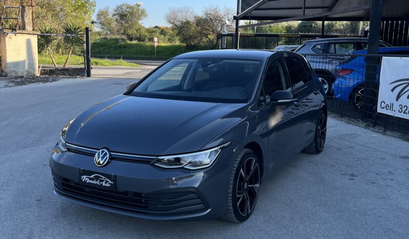 
								Volkswagen golf 8 2.0 116cv SCR style full									