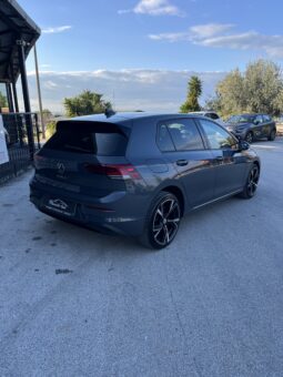 
										Volkswagen golf 8 2.0 116cv SCR style full									