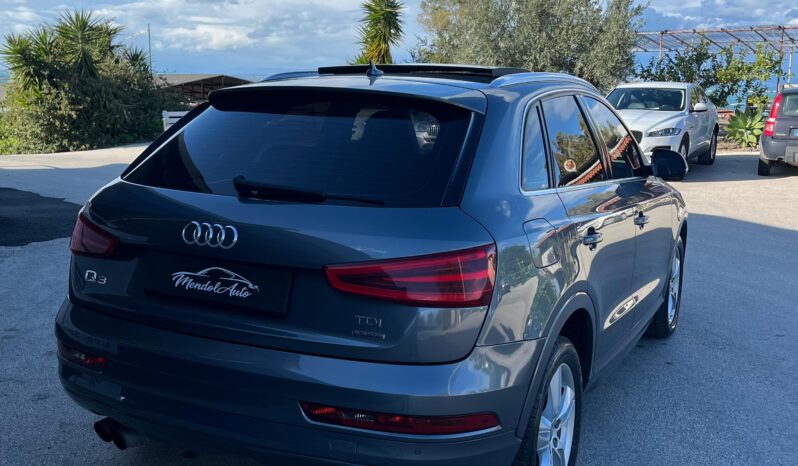 
								Audi Q3 S-Line 2.0 TDI 150cv S-Tronic full									