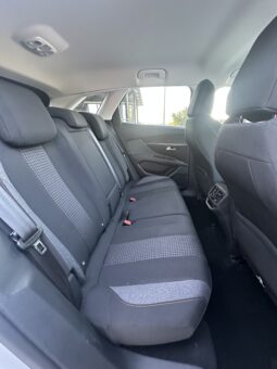 
										Peugeot 3008 130cv Allure  blueHDI full									