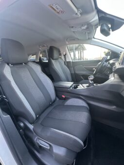 
										Peugeot 3008 130cv Allure  blueHDI full									