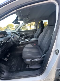 
										Peugeot 3008 130cv Allure  blueHDI full									