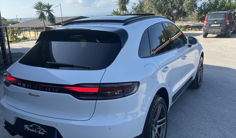 
								Porsche macan S 2.0 benzina 245cv full									