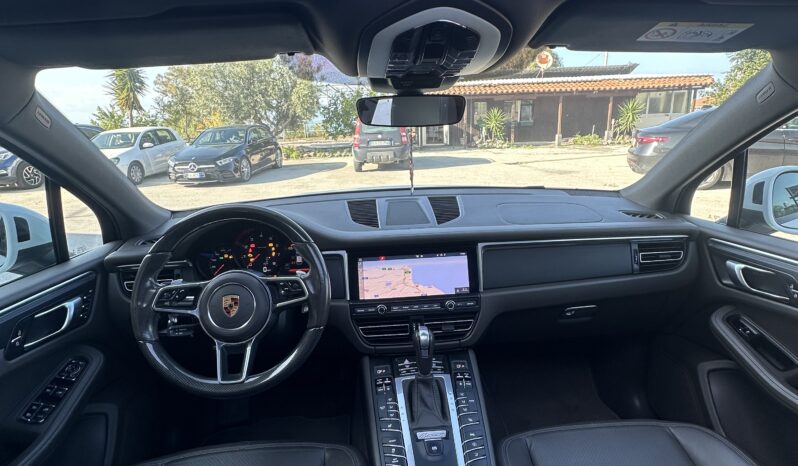 
								Porsche macan S 2.0 benzina 245cv full									