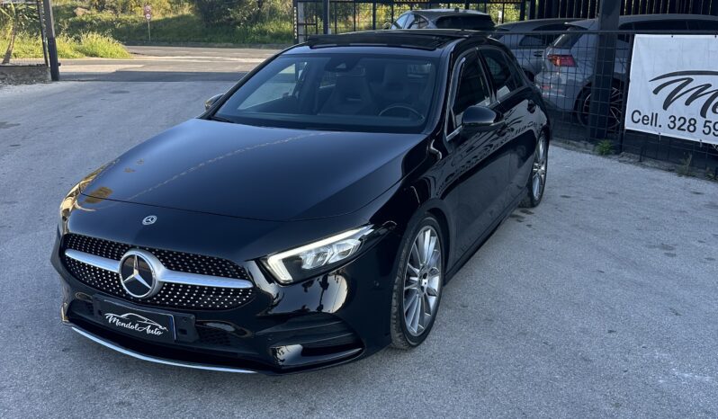 
								Mercedes-Benz Classe A 180d AMG Premium full									