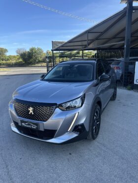 Peugeot 2008 1.5 D 130cv Allure