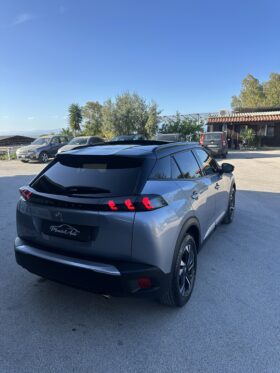 Peugeot 2008 1.5 D 130cv Allure