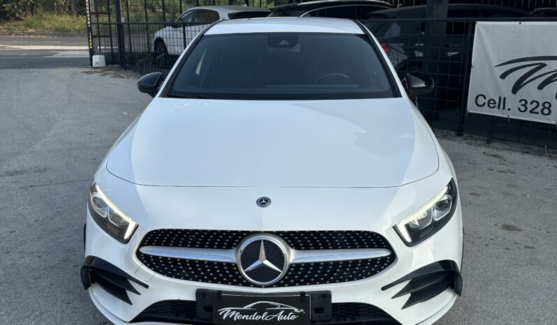 
								Mercedes Benz Classe A 180d AMG Premium full									
