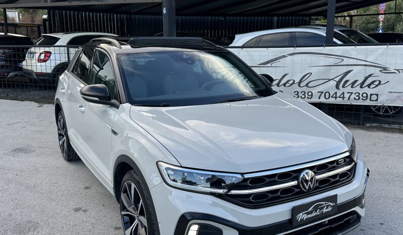 
								Volkswagen T-Roc R-Line 2.0 TDI 150cv DSG full									