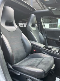 
										Mercedes-Benz Classe A 180d AMG Premium full									