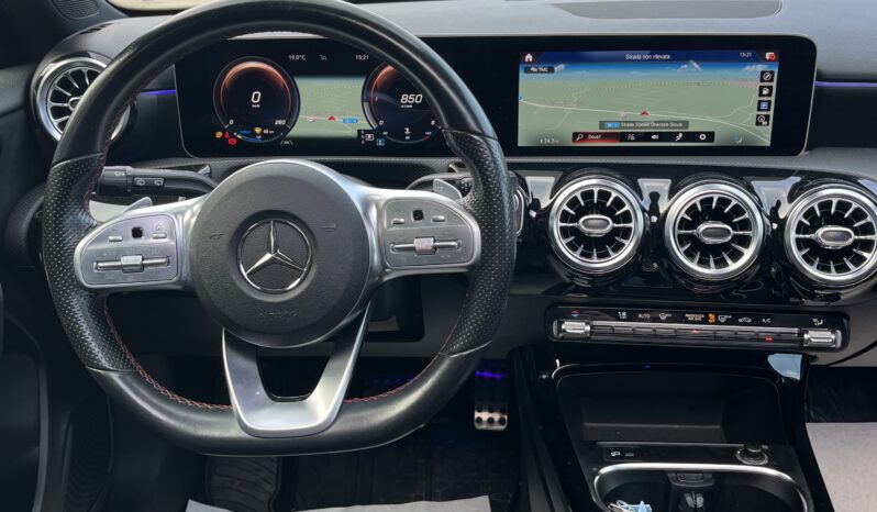 
								Mercedes-Benz Classe A 180d AMG Premium full									