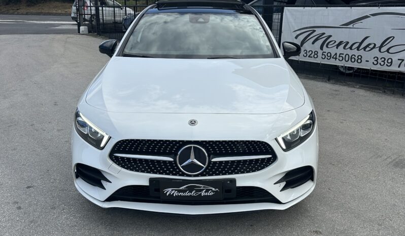 
								Mercedes-Benz Classe A 180d AMG Premium Night Edition full									