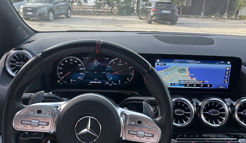 
								Mercedes-benz GLA 35 AMG 2.0 Turbo 4Matic 306cv full									