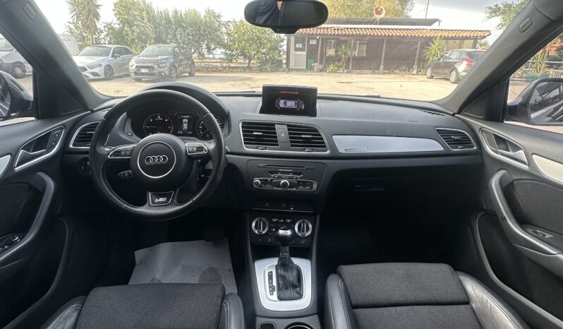 
								Audi Q3 2.0 TDI 177cv S-Line S-Tronic full									
