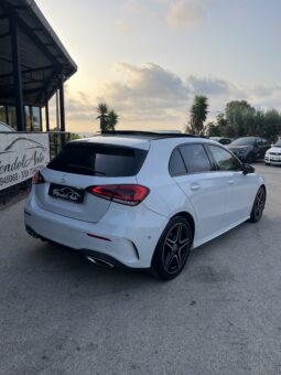 
										Mercedes-Benz Classe A 180d AMG Night Edition full									