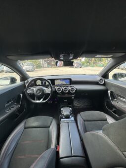 
										Mercedesa-Benz Classe A 180d AMG Night Edition full									