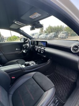 
										Mercedesa-Benz Classe A 180d AMG Night Edition full									