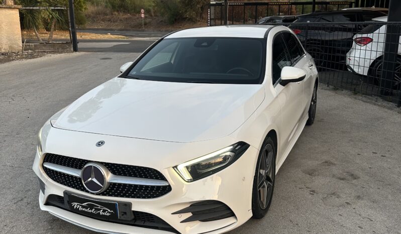 
								Mercedes-Benz Classe A 180d AMG Premium full									