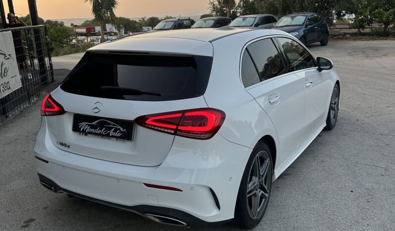 
								Mercedes-Benz Classe A 180d AMG Premium full									