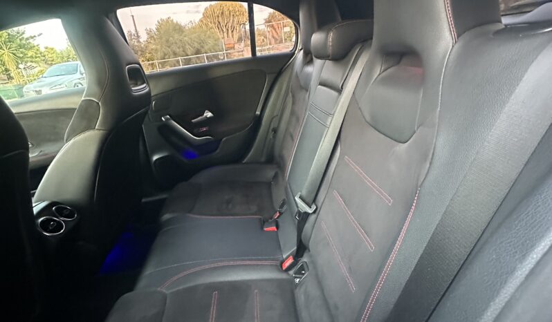 
								Mercedes-Benz Classe A 180d AMG Premium full									