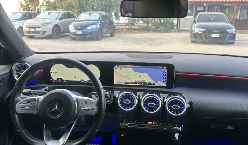 
								Mercedes-Benz Classe A 180d AMG Premium full									