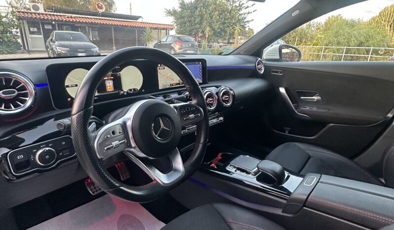 
								Mercedes-Benz Classe A 180d AMG Premium full									