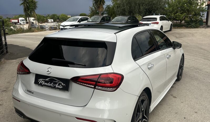 
								Mercedes-Benz Classe A 200d AMG Line 2.0 150cv full									