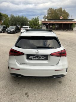 
										Mercedes-Benz Classe A 200d AMG Line 2.0 150cv full									