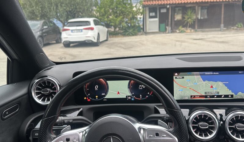 
								Mercedes-Benz Classe A 200d AMG Line 2.0 150cv full									