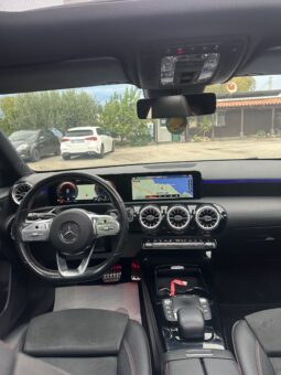 
										Mercedes-Benz Classe A 200d AMG Line 2.0 150cv full									