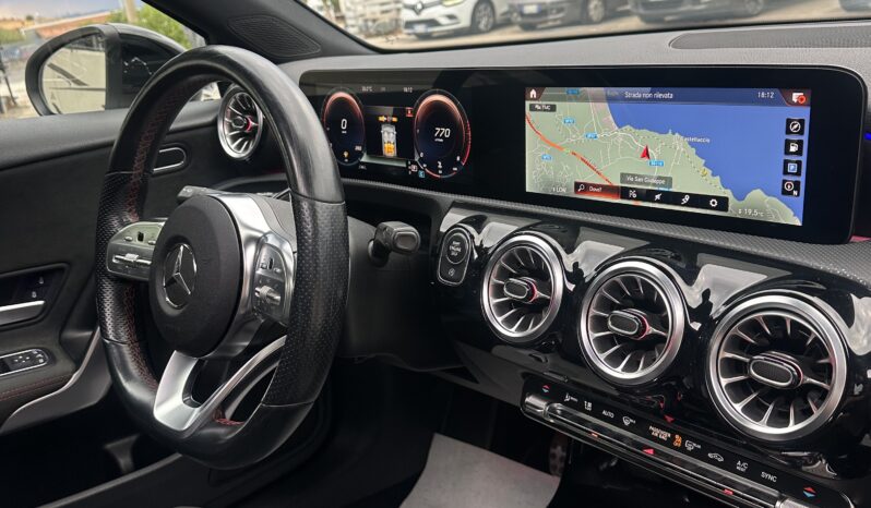 
								Mercedes-Benz Classe A 200d AMG Line 2.0 150cv full									